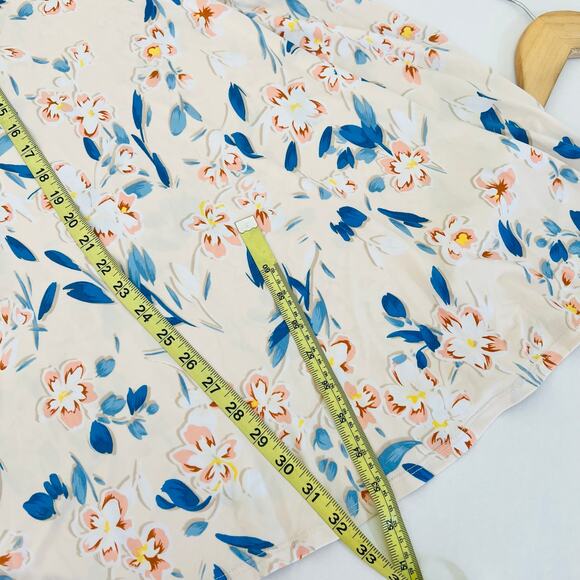 BcbGeneration Spring Floral short Sleeve Dress Size S Small NWT Multicolor - Picture 8 of 9